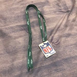 Vintage New York Jets shoelaces. 45 inches. Originally sold at Sears. Old logo.